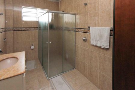 Casa à venda com 150m², 2 quartos e 2 vagasBanheiro Social