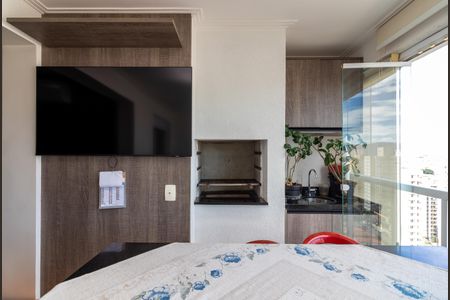 Varanda Gourmet de apartamento à venda com 2 quartos, 70m² em Santa Teresinha, São Paulo