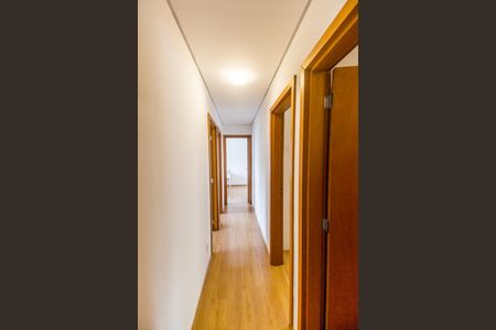 Apartamento para alugar com 133m², 3 quartos e 2 vagasCorredor