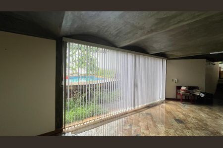 Casa à venda com 345m², 5 quartos e 3 vagas