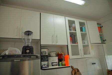 Apartamento à venda com 54m², 2 quartos e 1 vagaCozinha 