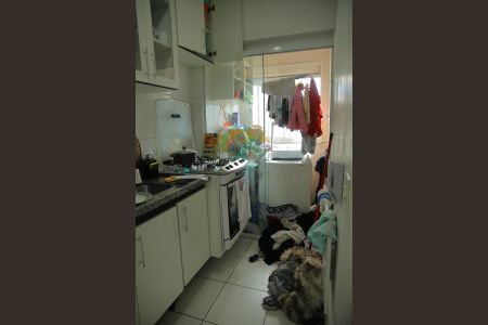 Apartamento à venda com 54m², 2 quartos e 1 vagaCozinha 