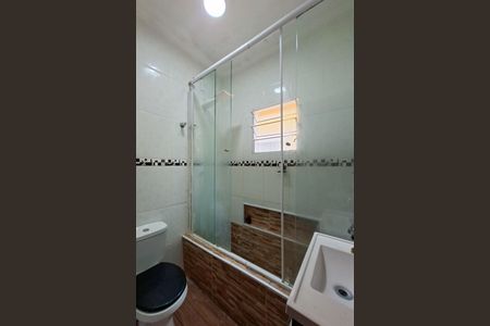 Casa de condomínio para alugar com 70m², 1 quarto e 1 vaga Casa de condomínio para alugar com 70m², 1 quarto e 1 vagaBanheiro
