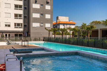 Apartamento para alugar com 70m², 3 quartos e 1 vagaÁrea comum - Piscina