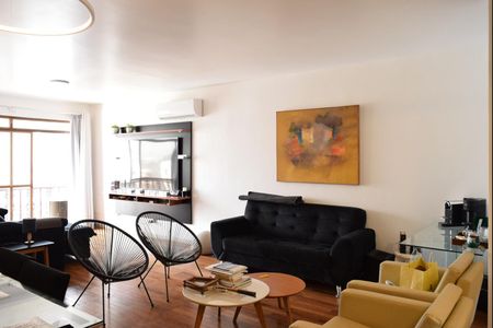 Sala de apartamento para alugar com 3 quartos, 140m² em Jardins, São Paulo