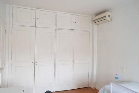 Apartamento para alugar com 140m², 3 quartos e 2 vagasQuarto 2