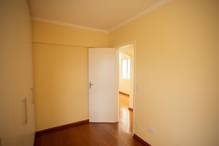 Apartamento para alugar com 52m², 2 quartos e 1 vagaQUARTO 2