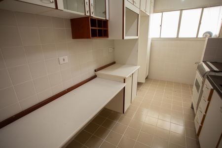 Apartamento para alugar com 52m², 2 quartos e 1 vagaCOZINHA E ÁREA DE SERVIÇO