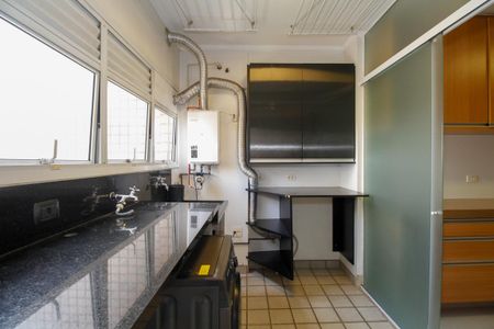 Apartamento para alugar com 170m², 3 quartos e 3 vagasÁrea de Serviço