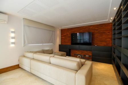 Apartamento para alugar com 170m², 3 quartos e 3 vagasSala de Estar