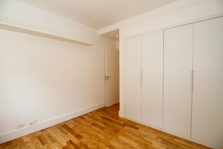 Apartamento para alugar com 170m², 3 quartos e 3 vagasSuíte 2