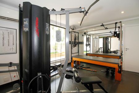 Apartamento para alugar com 170m², 3 quartos e 3 vagasÁrea Comum - Academia