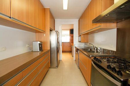 Apartamento para alugar com 170m², 3 quartos e 3 vagasCozinha