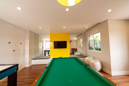 Apartamento para alugar com 60m², 2 quartos e 1 vagaÁrea comum