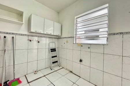 Casa à venda com 120m², 3 quartos e 3 vagas Casa à venda com 120m², 3 quartos e 3 vagasÁrea de Serviço