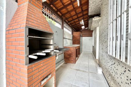 Casa à venda com 120m², 3 quartos e 3 vagas Casa à venda com 120m², 3 quartos e 3 vagasChurrasqueira