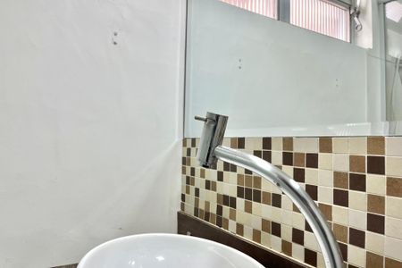 Casa à venda com 120m², 3 quartos e 3 vagas Casa à venda com 120m², 3 quartos e 3 vagasBanheiro