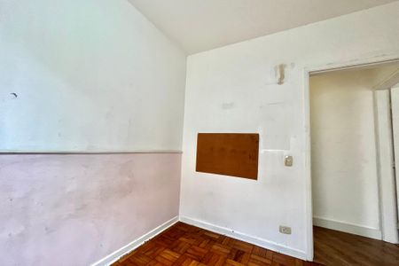 Casa à venda com 120m², 3 quartos e 3 vagas Casa à venda com 120m², 3 quartos e 3 vagasQuarto 2