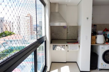 Apartamento à venda com 82m², 3 quartos e 2 vagas Apartamento à venda com 82m², 3 quartos e 2 vagasSacada