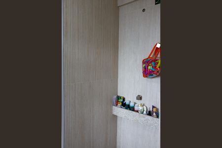 Apartamento à venda com 82m², 3 quartos e 2 vagas Apartamento à venda com 82m², 3 quartos e 2 vagasBanheiro da Suíte 2