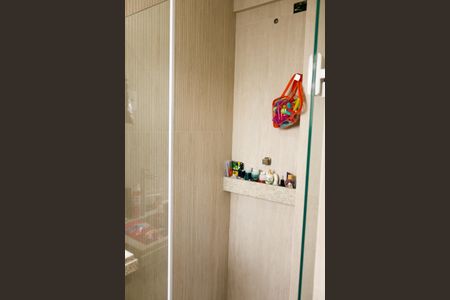 Apartamento à venda com 82m², 3 quartos e 2 vagas Apartamento à venda com 82m², 3 quartos e 2 vagasBanheiro da Suíte 2