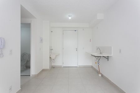 Sala de apartamento para alugar com 2 quartos, 36m² em Guaiauna, São Paulo