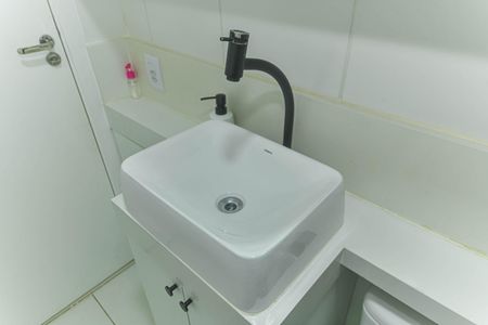 Apartamento à venda com 34m², 2 quartos e sem vagaBanheiro