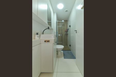 Apartamento à venda com 34m², 2 quartos e sem vagaBanheiro