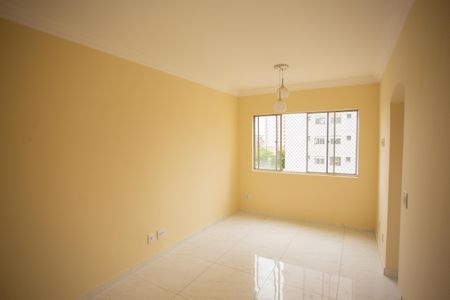 SALA de apartamento para alugar com 2 quartos, 52m² em Parque Maria Domitila, São Paulo