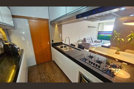 Foto 10 de apartamento à venda com 3 quartos, 86m² em Vila Cloris, Belo Horizonte