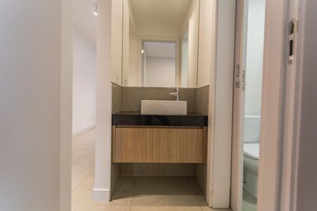 Apartamento para alugar com 63m², 2 quartos e 2 vagas Apartamento para alugar com 63m², 2 quartos e 2 vagasBanheiro Social