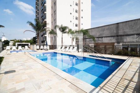 Apartamento à venda com 45m², 2 quartos e sem vagaÁrea comum - Piscina