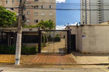 Apartamento à venda com 45m², 2 quartos e sem vagaFachada 