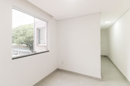 Sala  de apartamento para alugar com 2 quartos, 48m² em Parque São Jorge, São Paulo