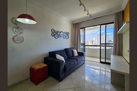 sala de apartamento para alugar com 2 quartos, 75m² em Barbalho, Salvador