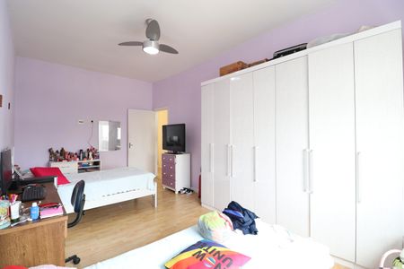 Apartamento à venda com 110m², 2 quartos e sem vagaQuarto 2