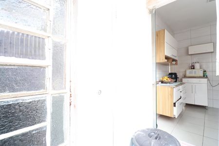 Apartamento à venda com 110m², 2 quartos e sem vagaCozinha e Área de Serviço