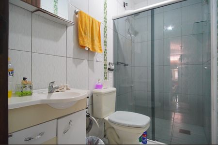 Casa à venda com 100m², 3 quartos e 2 vagasBanheiro 2