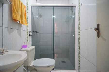 Casa à venda com 100m², 3 quartos e 2 vagasBanheiro 2