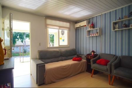 sala de casa à venda com 3 quartos, 100m² em Feitoria Seller, São Leopoldo