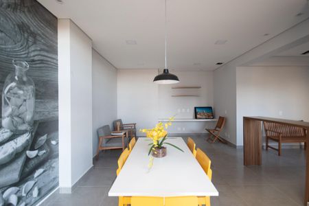 Apartamento para alugar com 53m², 2 quartos e 1 vagaÁrea comum - Salão de festas