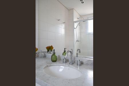 Apartamento à venda com 60m², 2 quartos e 1 vagaBanheiro da Suíte