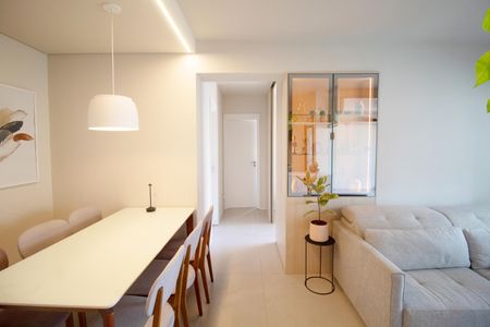 Apartamento para alugar com 73m², 2 quartos e 1 vaga