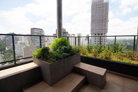 Apartamento para alugar com 73m², 2 quartos e 1 vaga