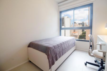 Apartamento para alugar com 73m², 2 quartos e 1 vaga