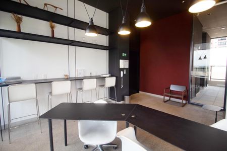 Apartamento para alugar com 73m², 2 quartos e 1 vaga