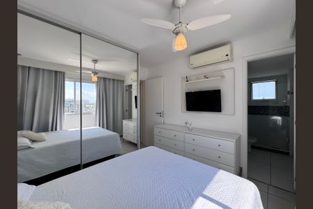 Apartamento à venda com 68m², 2 quartos e 1 vagaSuíte