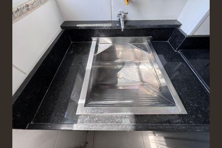 Apartamento à venda com 68m², 2 quartos e 1 vagaCozinha e Área de Serviço