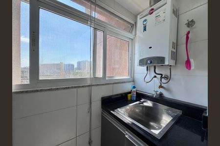 Apartamento à venda com 68m², 2 quartos e 1 vagaCozinha e Área de Serviço