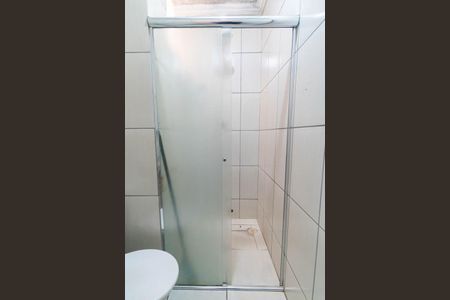 Casa de condomínio para alugar com 67m², 2 quartos e 2 vagas Casa de condomínio para alugar com 67m², 2 quartos e 2 vagasBanheiro